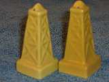 Oil Derrick shakers glazed matte yellow